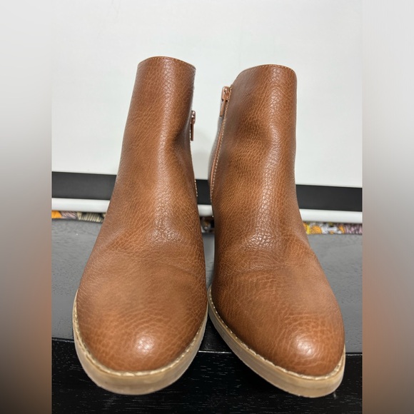 Express Cognac Zipper Ankle Booties - Picture 5 of 5